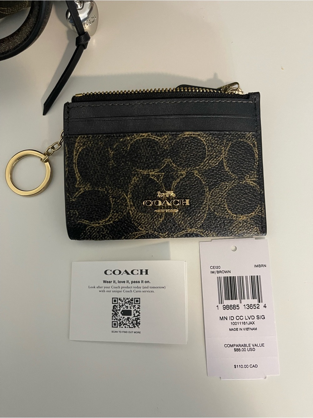 Coach Loved canvas Skinny ID Wallet with Gold key ring